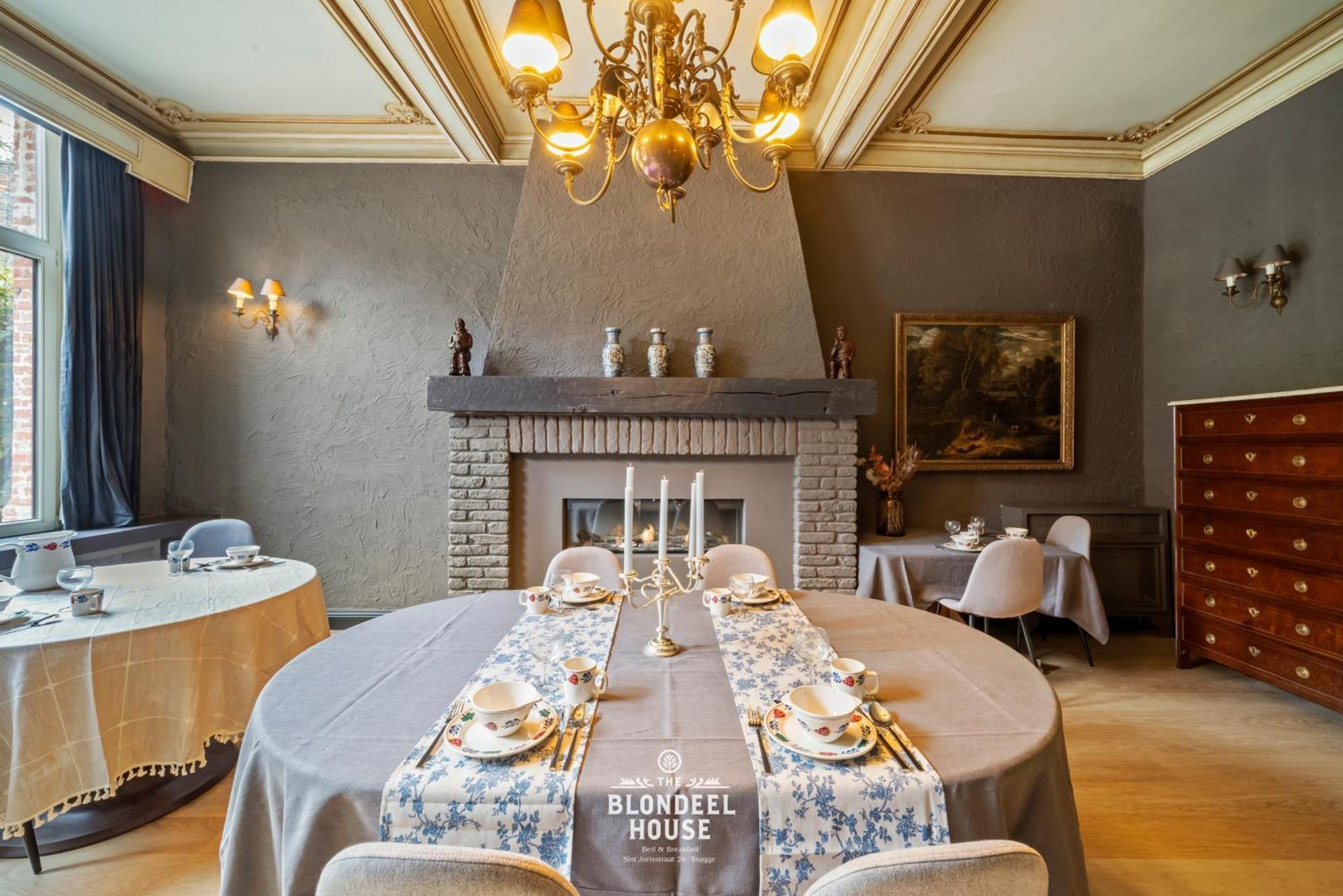 The Blondeel House Center * Bruges