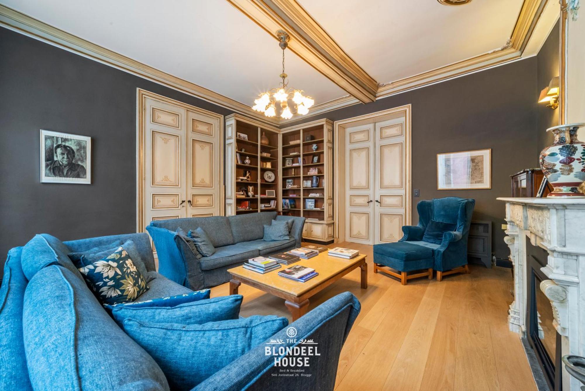 The Blondeel House Center Bed & Breakfast